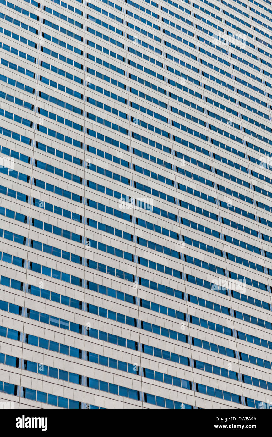 Abstrakte Winkel und Nahaufnahme Detail eines Büros Turm Gebäude Stockfoto