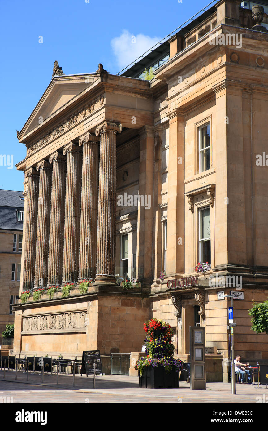 Früher ist Glasgow Sheriff Court in diesem Neo-klassischen Wilson Street entworfen Gebäude nun eine gemischte Wohn- / gewerbliche Nutzung Stockfoto