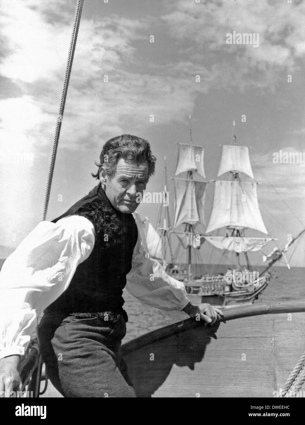 Robert Ryan, am Set des Films, "Billy Budd" unter der Regie von Peter Ustinov, 1962 Stockfoto