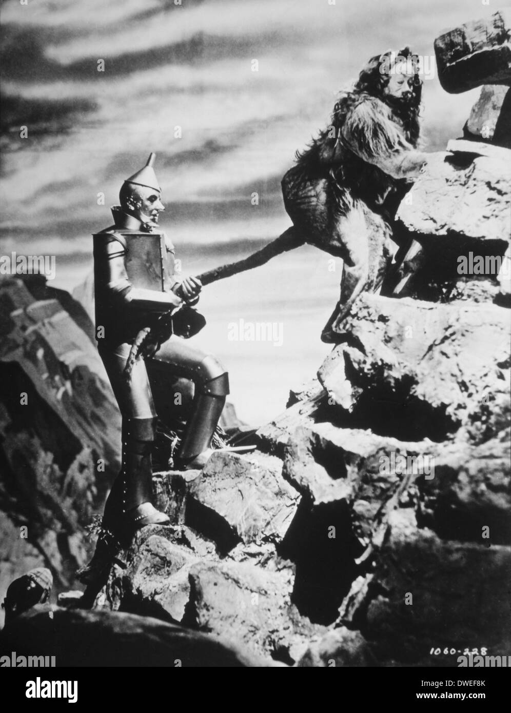 Jack Haley und Bert Lahr, am Set des Films "The Wizard of Oz", 1939 Stockfoto