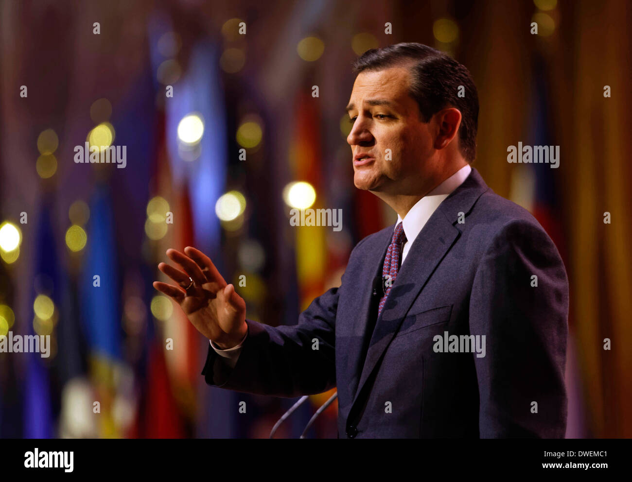 Der republikanische Senator Ted Cruz von Texas spricht bei einer Adresse Delegierten CPAC. Stockfoto