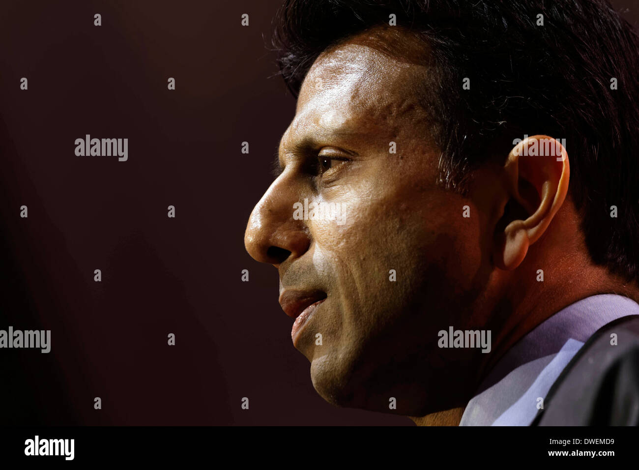 Louisiana Gouverneur Bobby Jindal hält eine Rede auf der Konferenz 2014 CPAC in National Harbor, Maryland 7. März 2014. Stockfoto