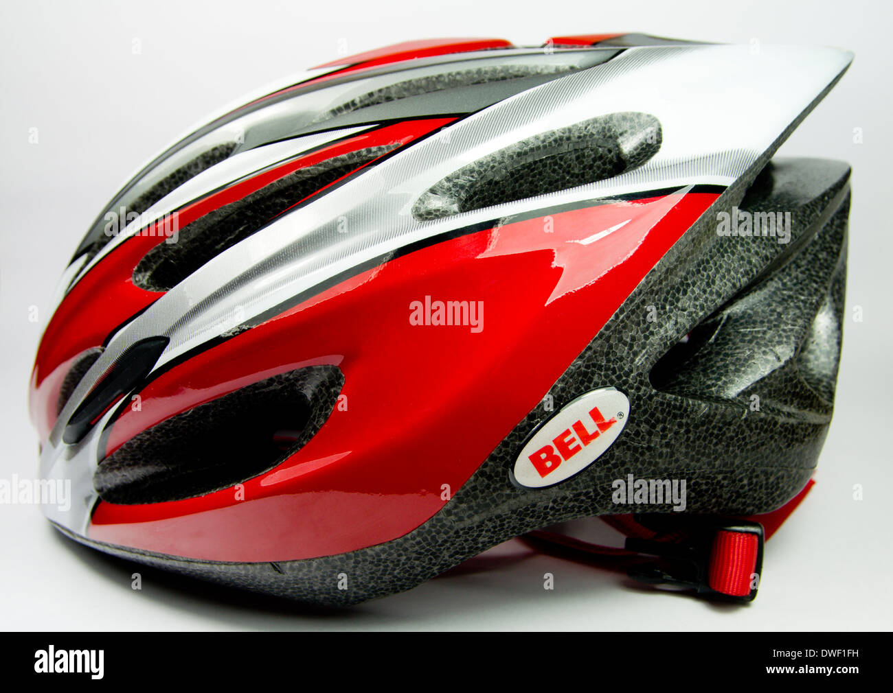 Bell Fahrradhelm. Stockfoto