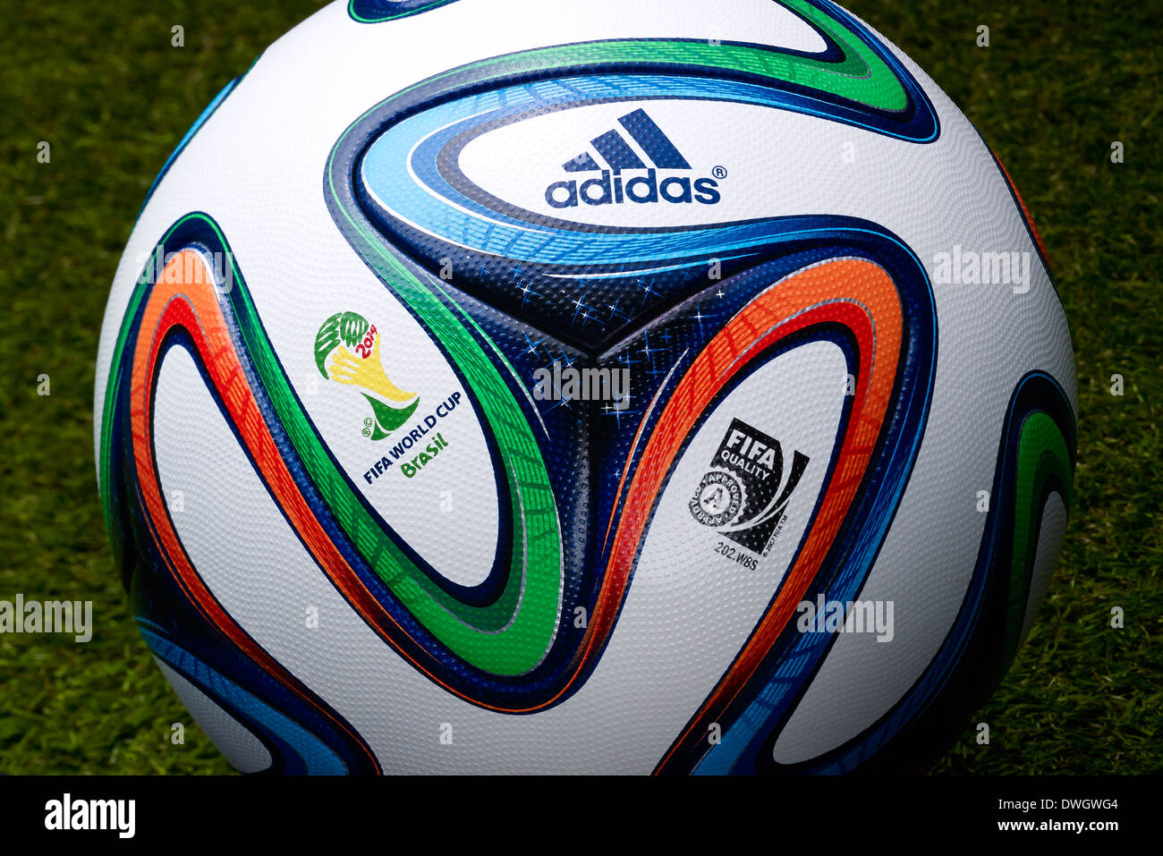 Brazuca, Offizieller Spielball der FIFA-Weltmeisterschaft Brasilien 2014 Stockfoto