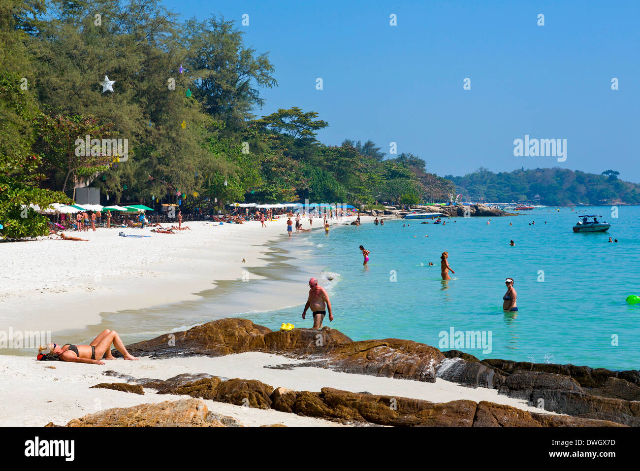 Der Strand von Ao Phai Bucht auf Ko Samet Insel, Thailand Stockfoto