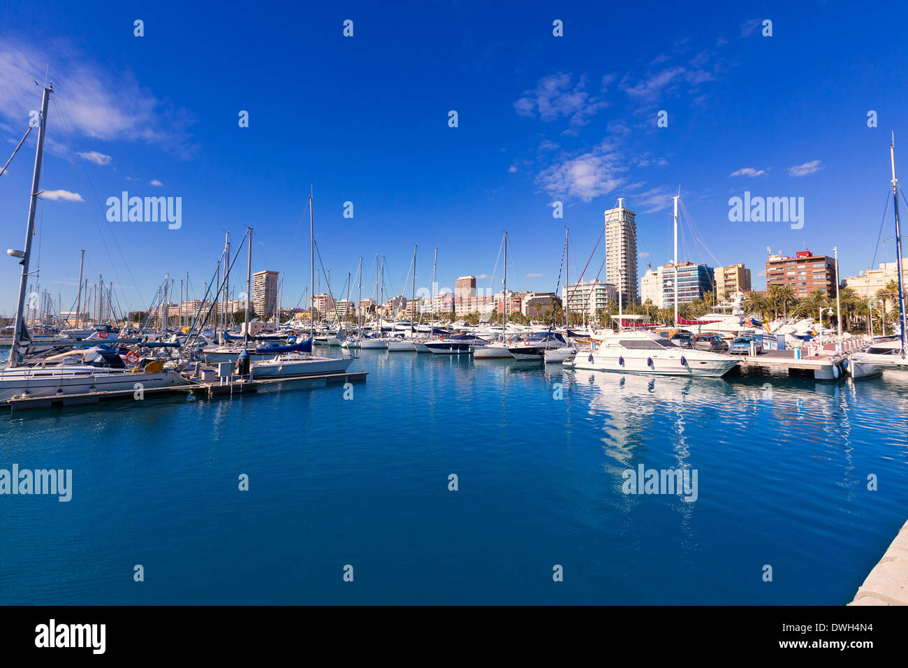 Alicante Hafen Hafen Boote im Mittelmeer-Spanien-Valencia Stockfoto