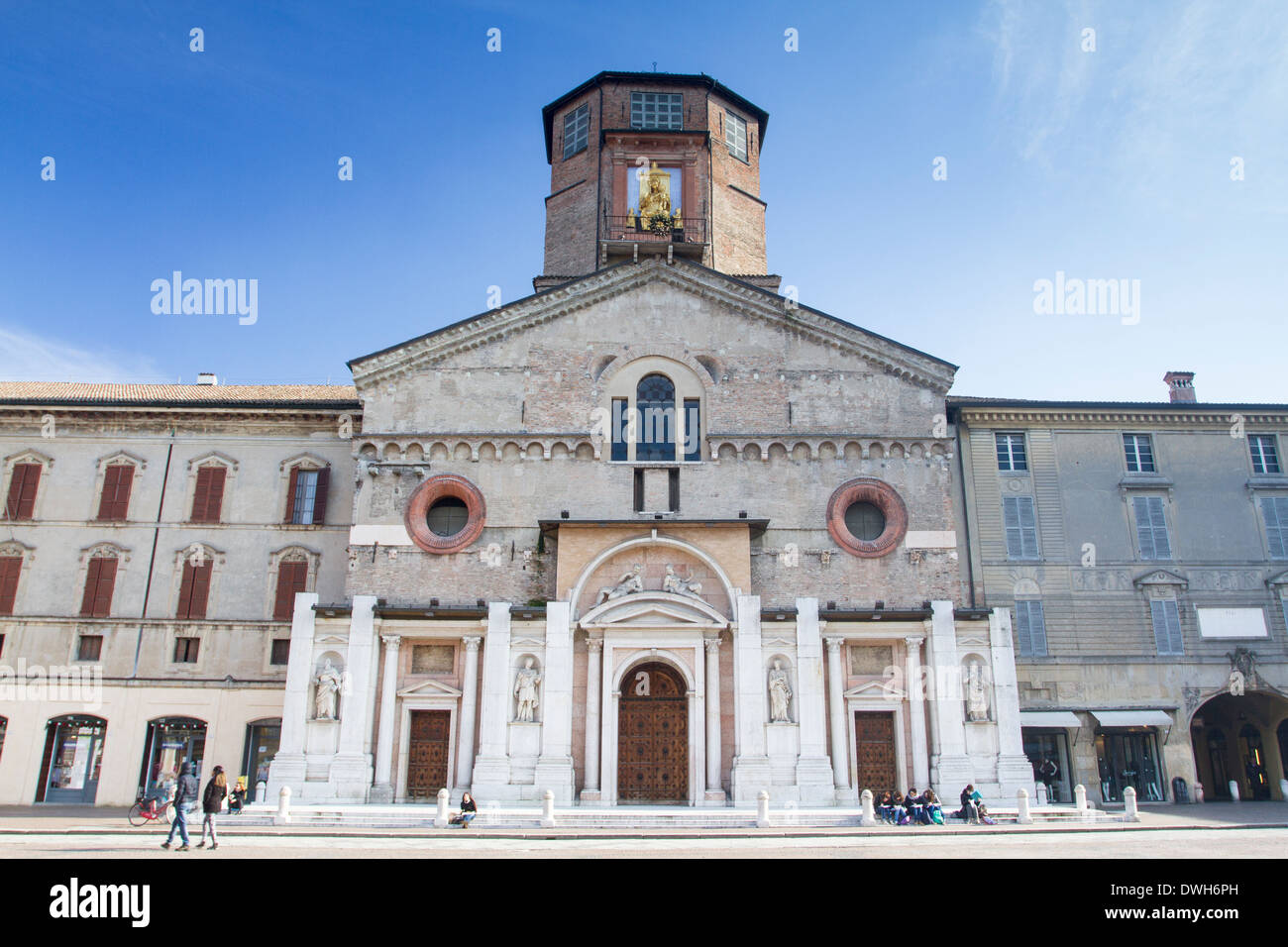 Duomo di reggio emilia Fotos und Bildmaterial in hoher Auflösung Alamy