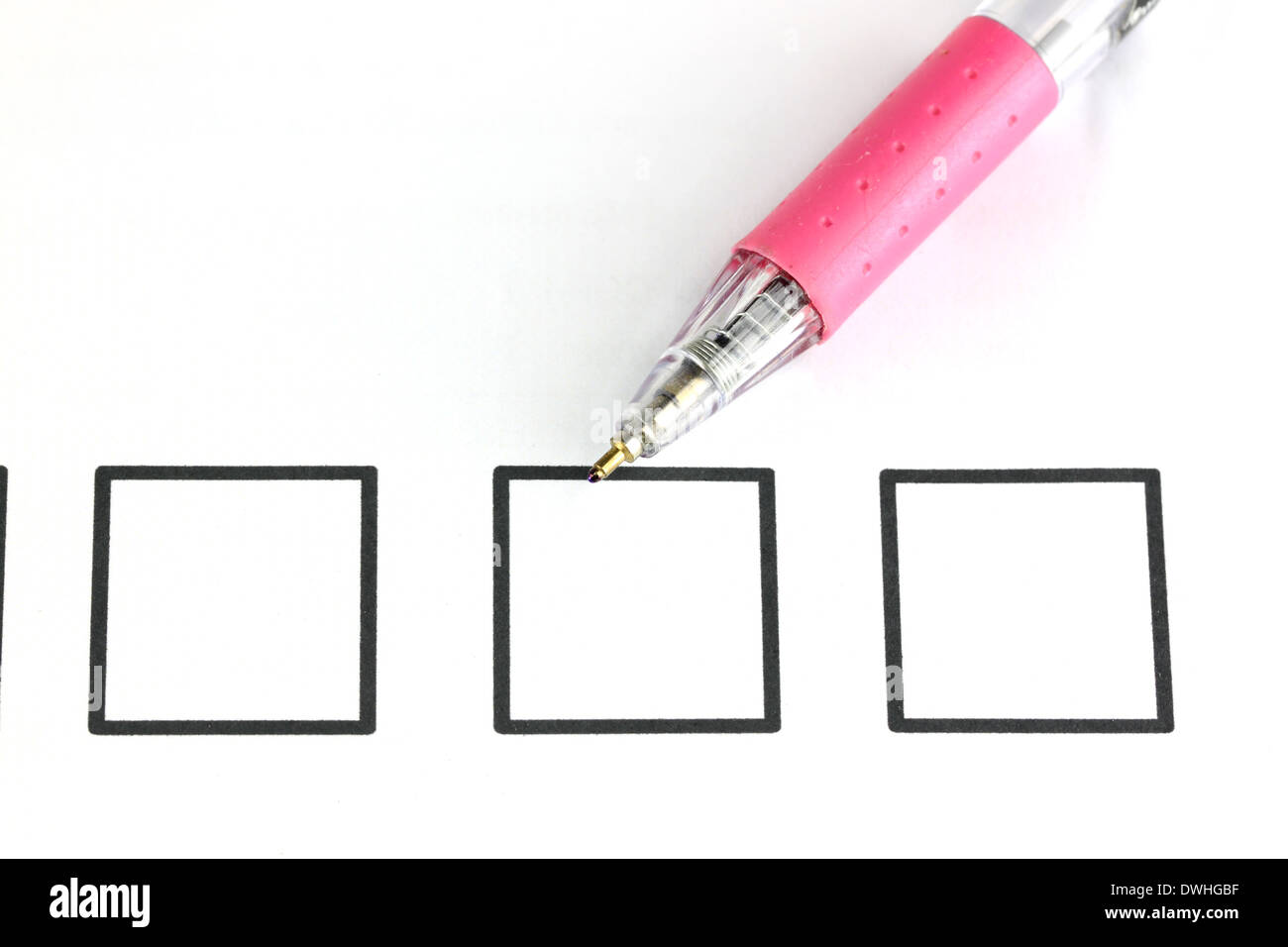 Wählen Sie Stift Punkt Checkbox auf weißem Hintergrund. Stockfoto