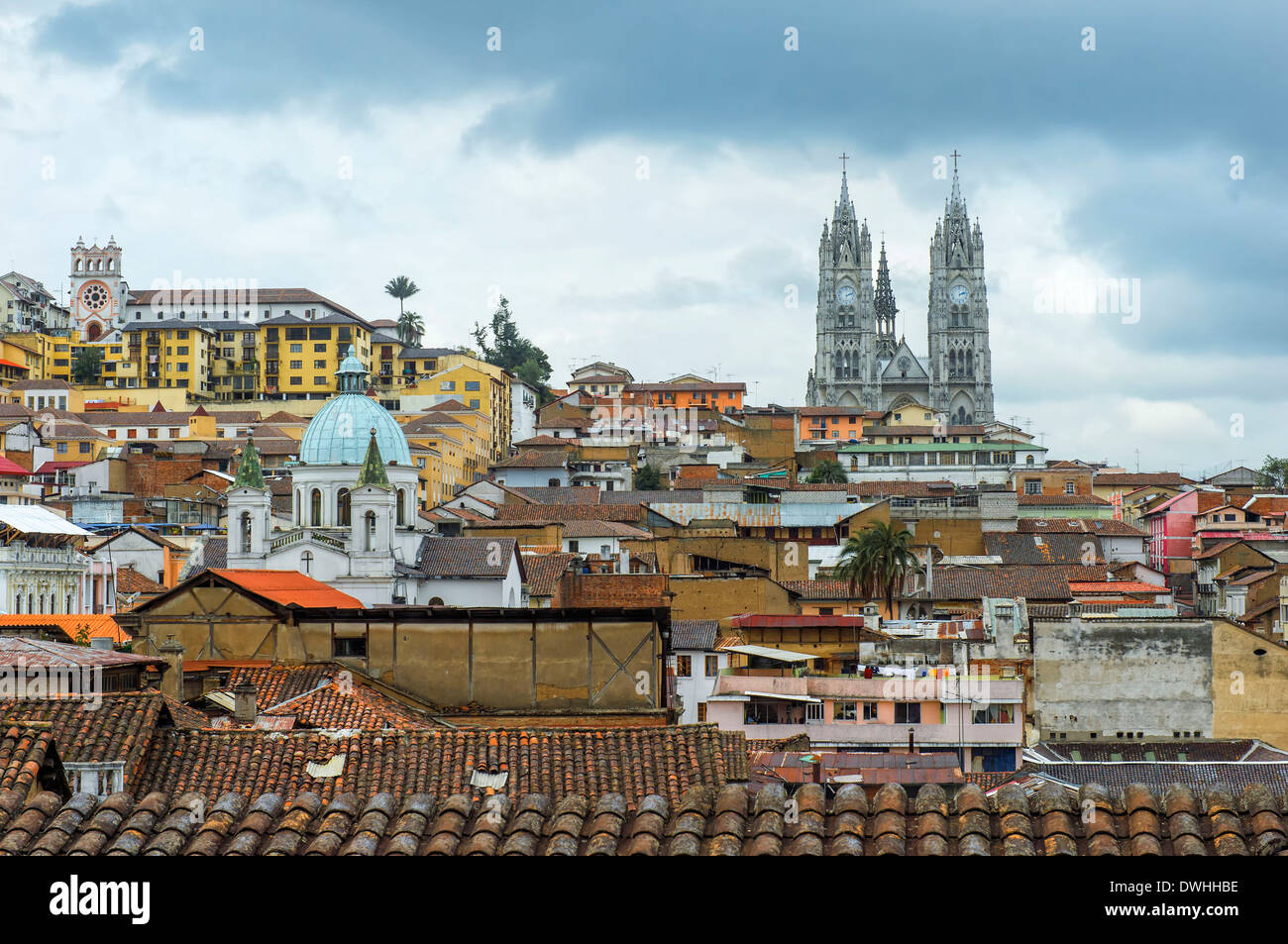 Quito - Basilika del Voto Nacional Stockfoto