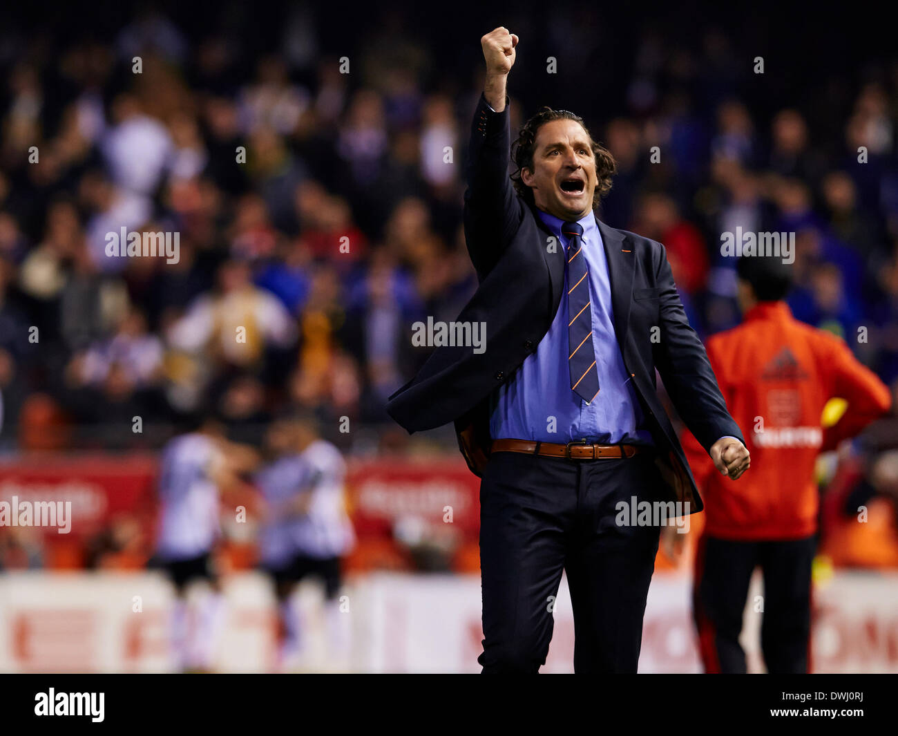 Valencia, Spanien. 9. März 2014. Valencia CF Cheftrainer Juan Antonio Pizzi feiert das Tor von Paco Alcacer während der La Liga-Spiel zwischen Valencia CF und athletische Bibao im Mestalla-Stadion, Valencia © Action Plus Sport/Alamy Live News Stockfoto