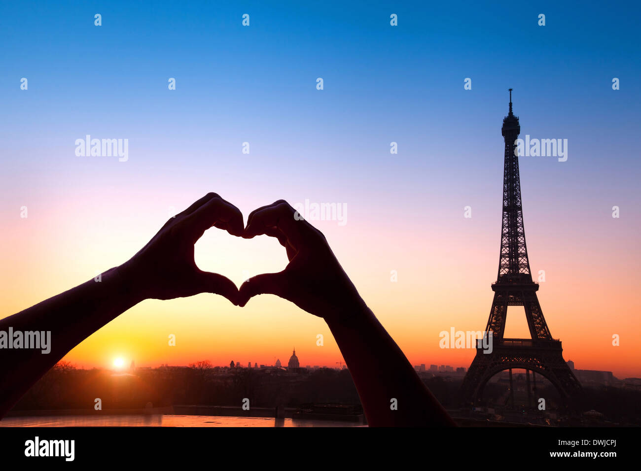 Flitterwochen in Paris Stockfoto