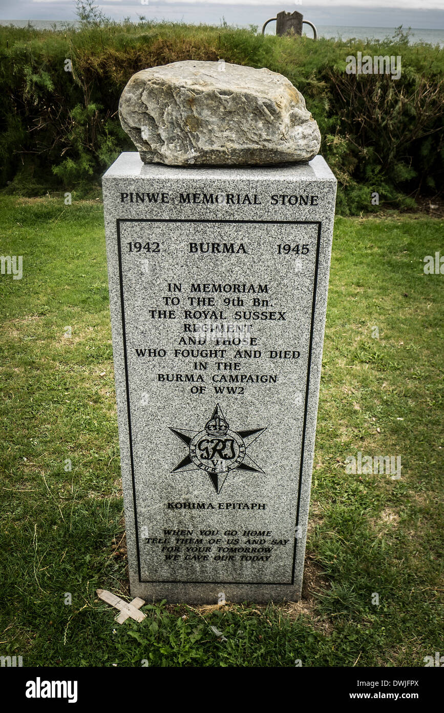 PINWE GEDENKSTEIN aus dem 2. Weltkrieg in Burma in Eastbourne UK Stockfoto