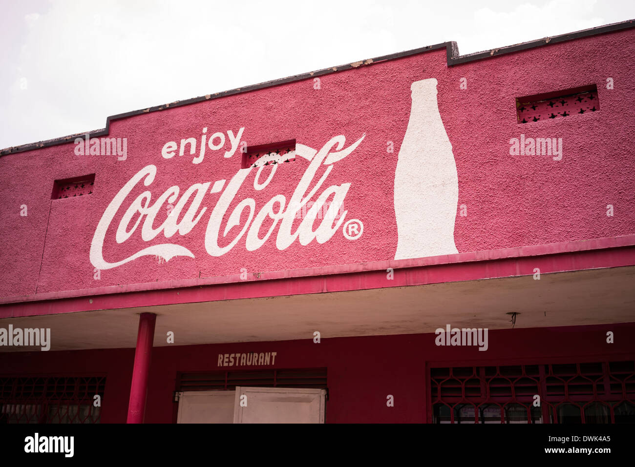 Coca Cola Schild in Kasese Ugnada Afrika Stockfoto
