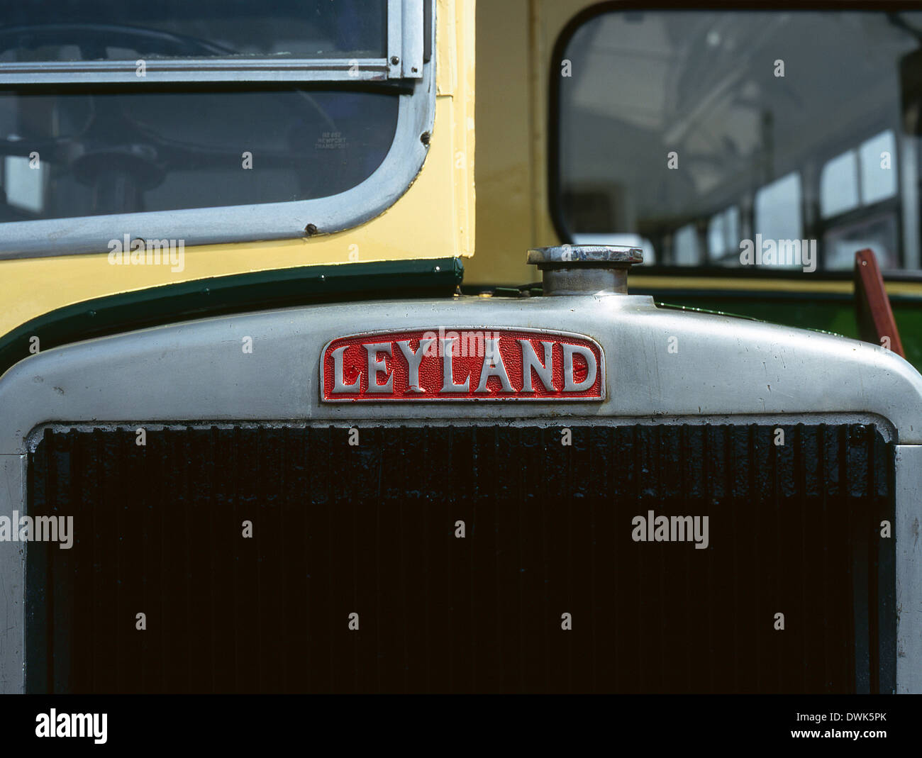 Leyland Bus Logo auf einem Titan PD2/40 Stockfoto