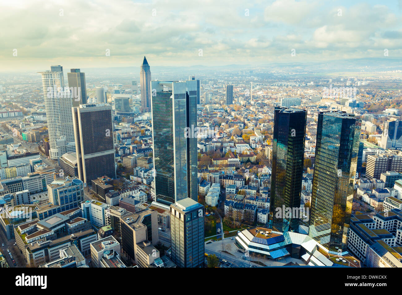 Blick auf die Wolkenkratzer von Frankfurt Stockfoto