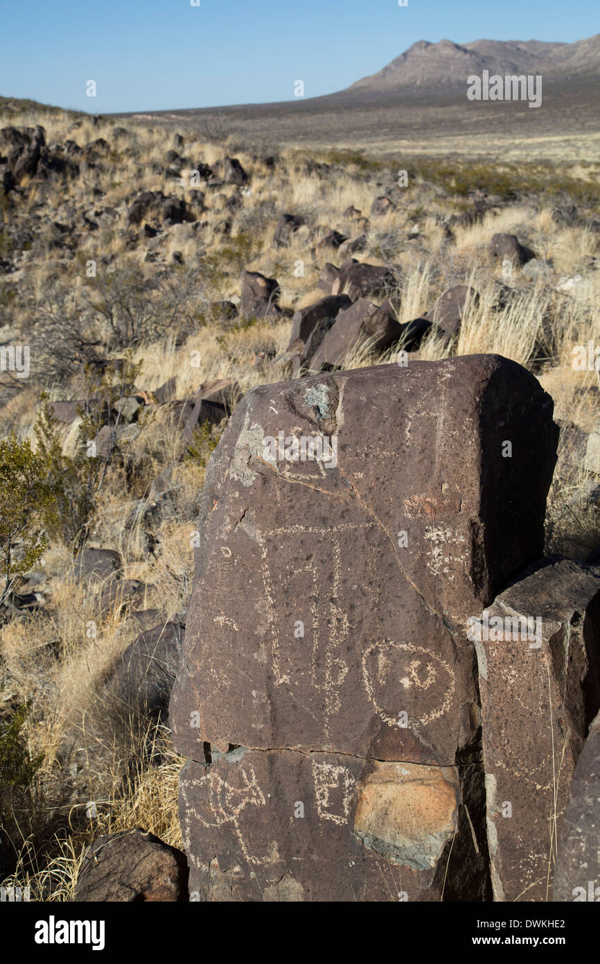 Präsidium der Bodenbewirtschaftung, drei Flüsse Petroglyph Site, Schnitzereien, erstellt von Jornada Mogollon Menschen, New Mexico Stockfoto