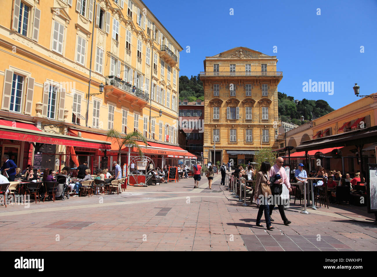 Cours Saleya, Altstadt, Nizza, Alpes Maritimes, Provence, Cote d ' Azur, Côte d ' Azur, Frankreich Stockfoto