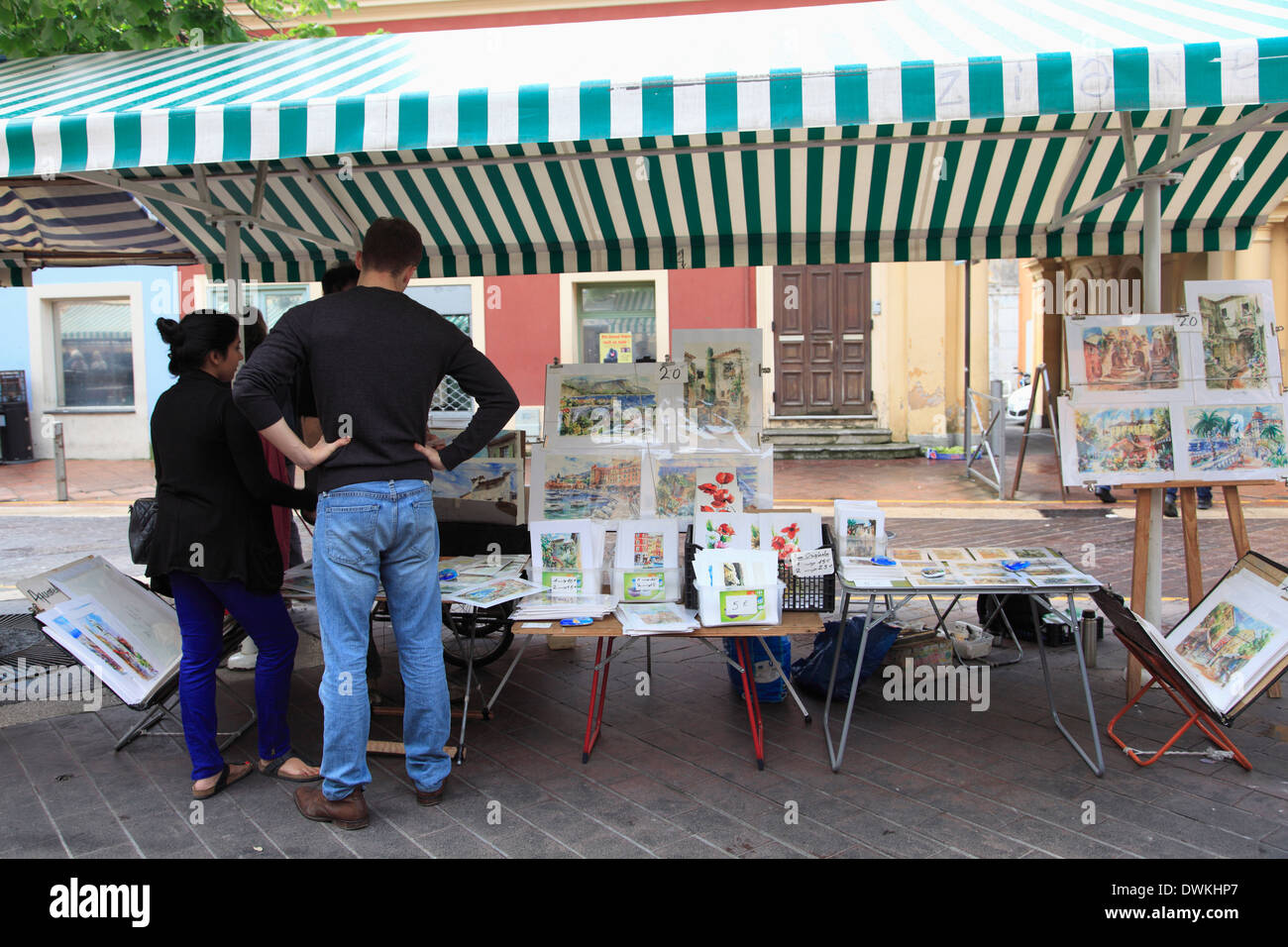 Markt, Cours Saleya, Altstadt, Nizza, Alpes Maritimes, Provence, Cote d ' Azur, Côte d ' Azur, Frankreich, Europa Stockfoto