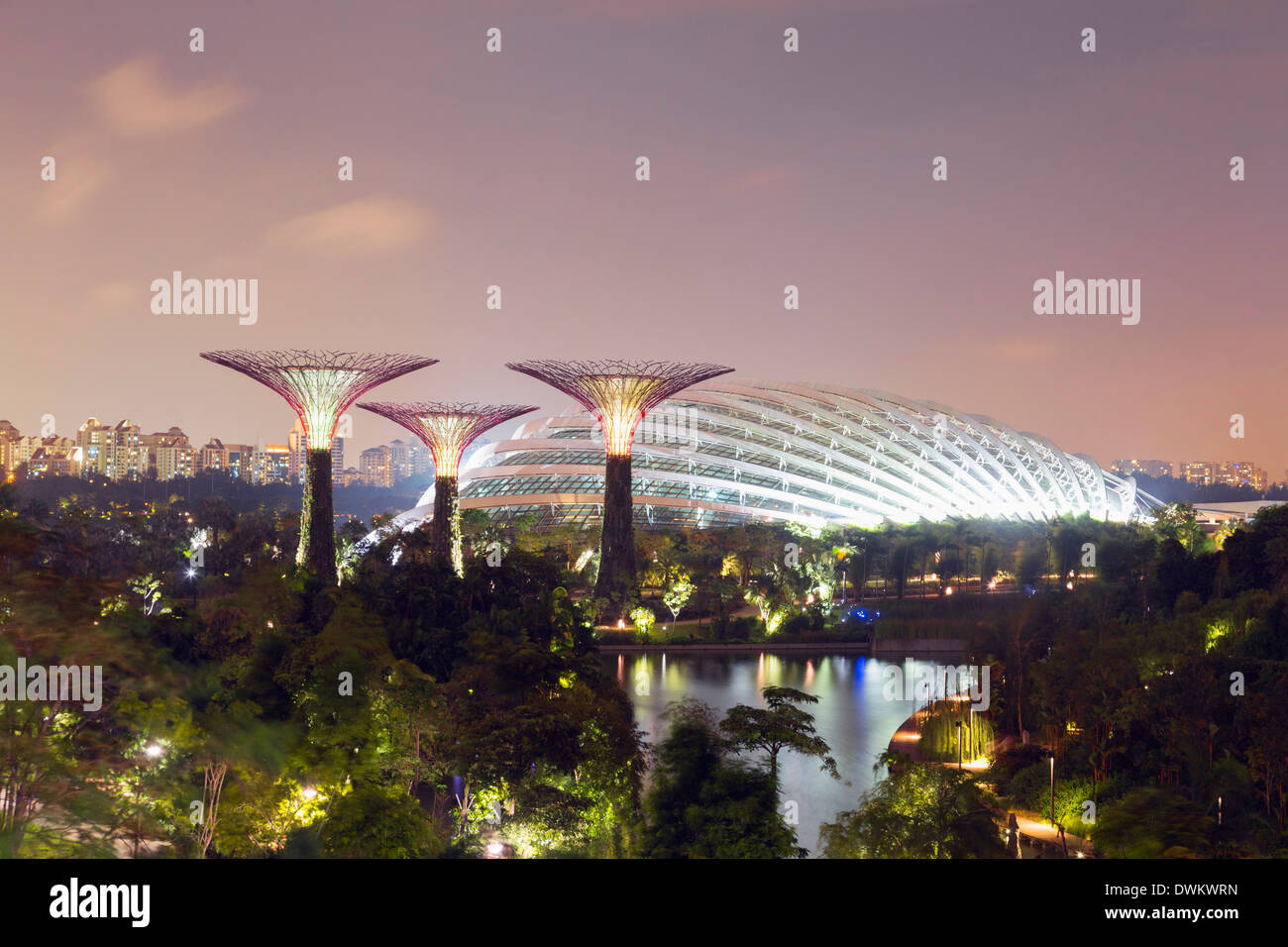 Menschen im botanischen garten von singapur Fotos und Bildmaterial in