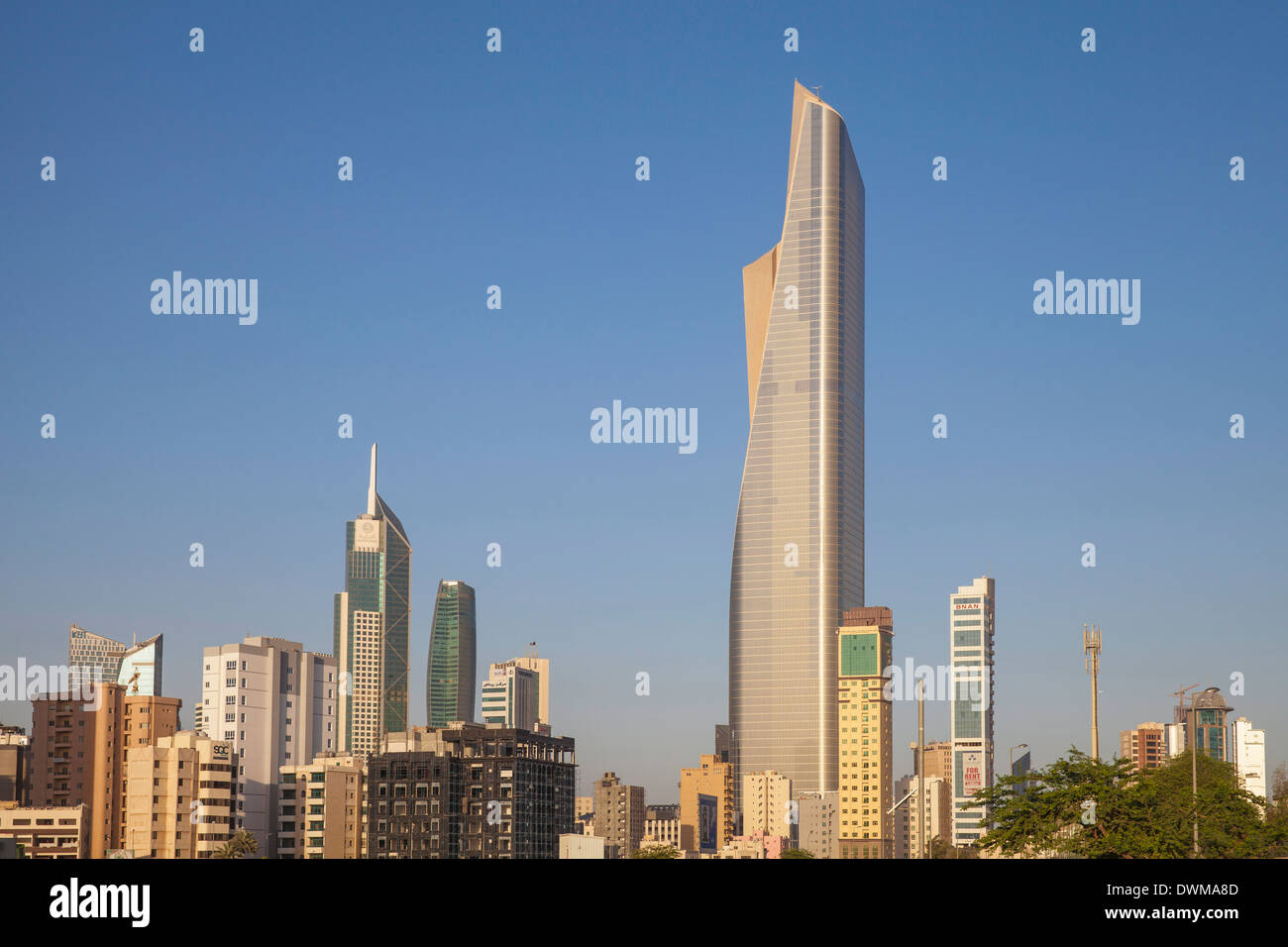 El-Hamra-Gebäude, ein Geschäft und Luxus Shopping Center, Kuwait-Stadt, Kuwait, Naher Osten Stockfoto