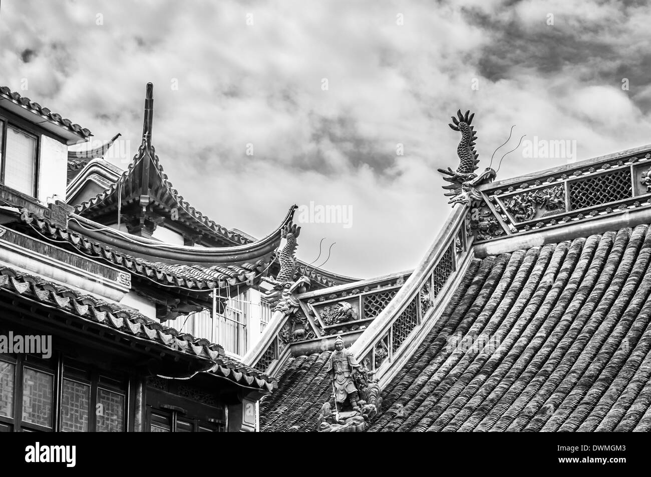 Die traditionelle chinesische Architektur im Yuyuan-Garten in Shanghai, China. Stockfoto
