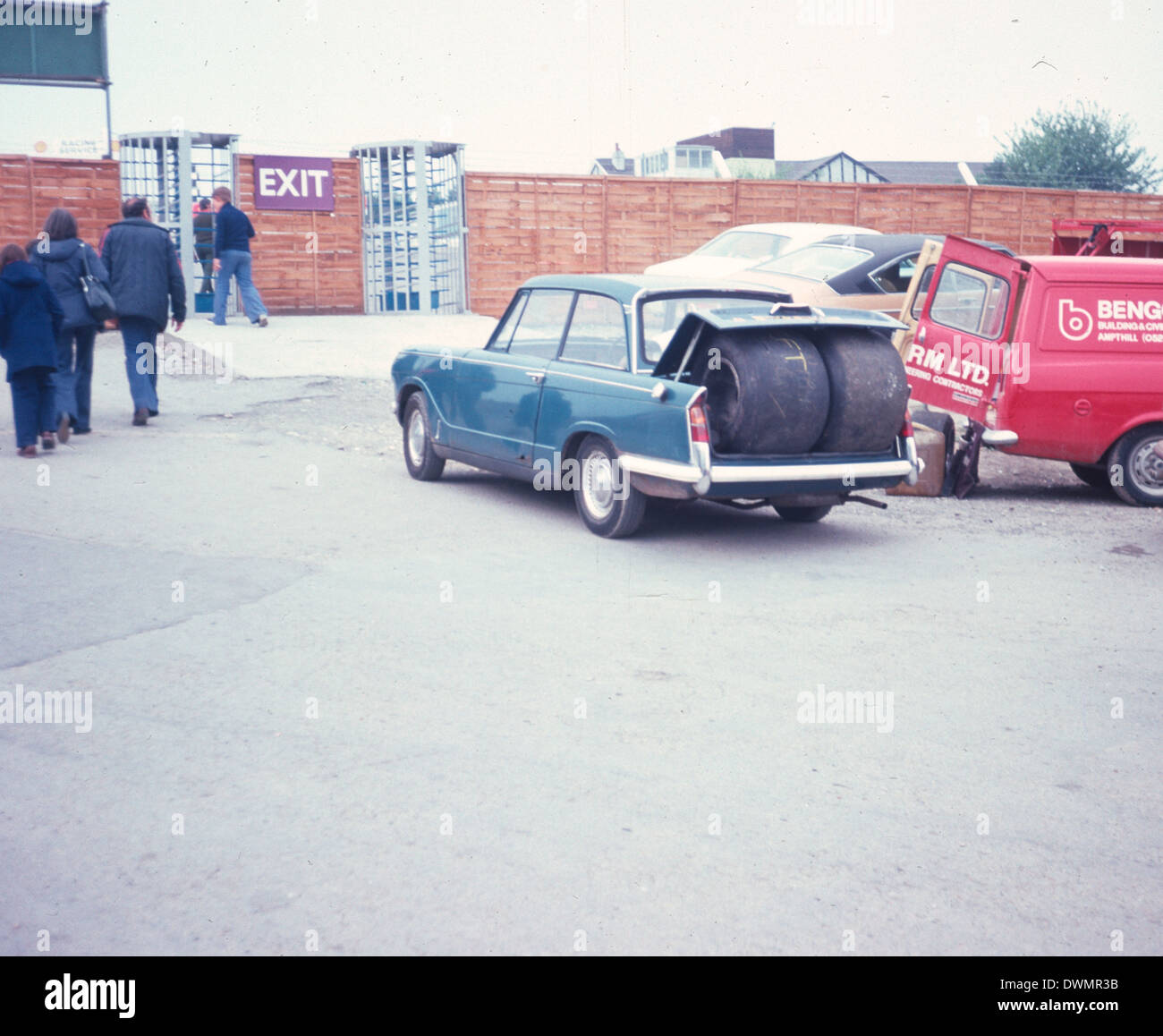 Triumph Vitesse Reifen Transporter der Marken-Paddock-1976 Stockfoto