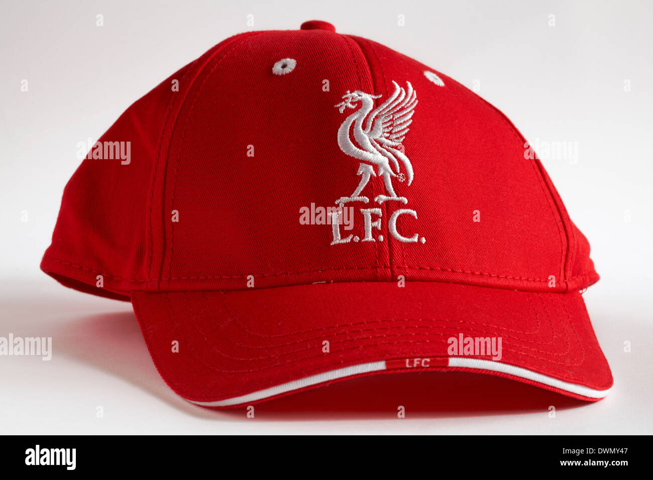 Baseball-Cap Liverpool Football Club isoliert auf weißem Hintergrund Stockfoto