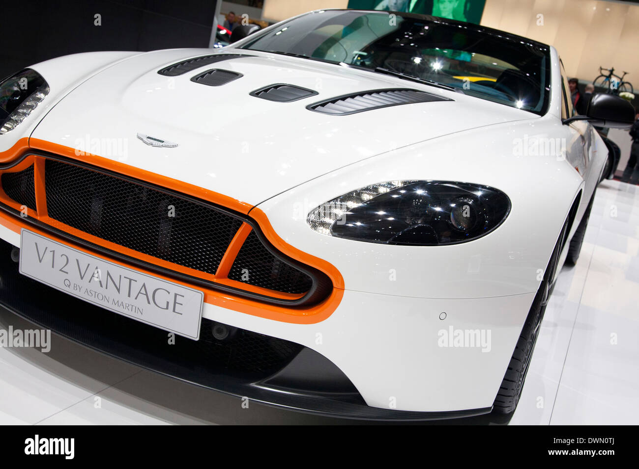 Aston Martin V12 Vantage auf dem 84. Genfer Internationalen Automobilausstellung 2014. Stockfoto
