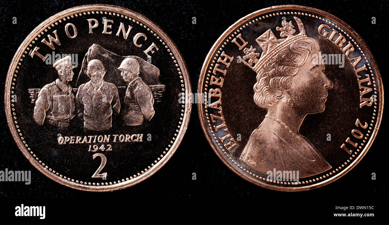 2 Pence Münze, Operation Torch (1942), Gibraltar, 2011 Stockfoto