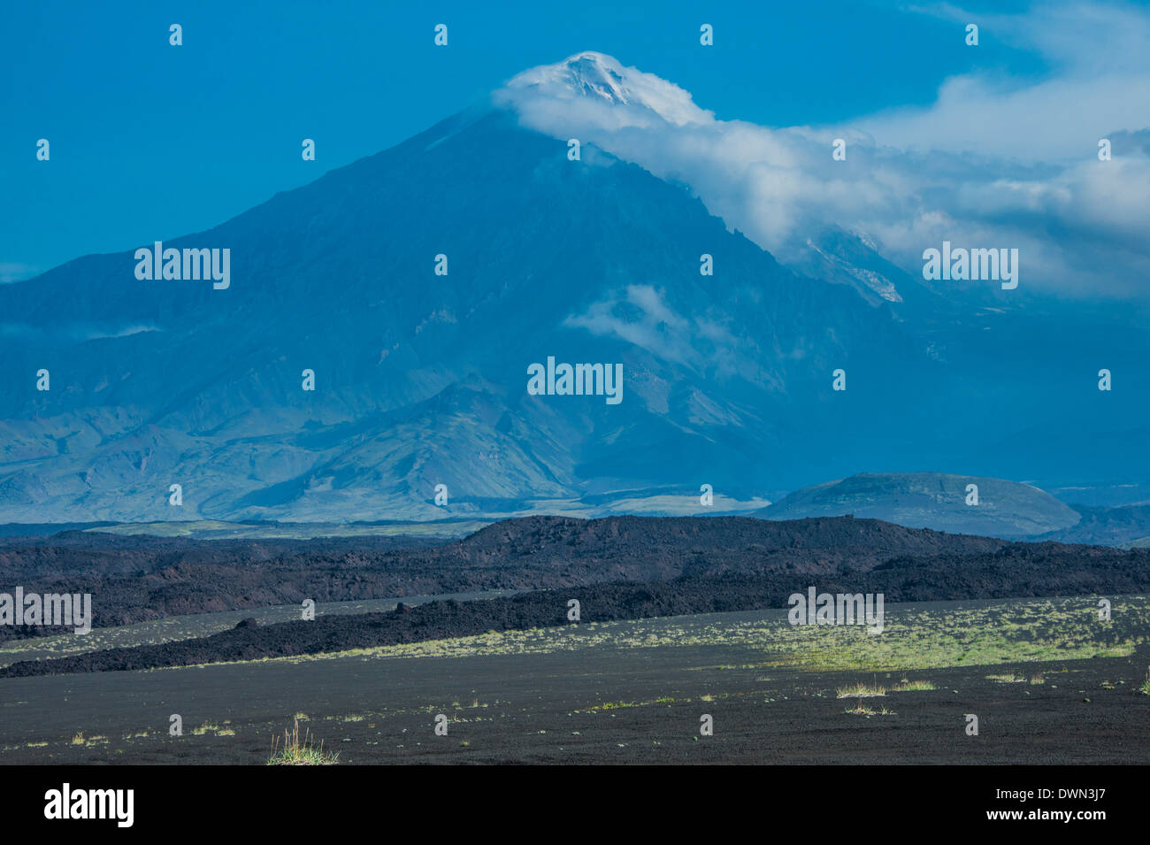 Blick über das Lavafeld Sand der Tolbachik Vulkan, Kamtschatka, Russland, Eurasia Stockfoto