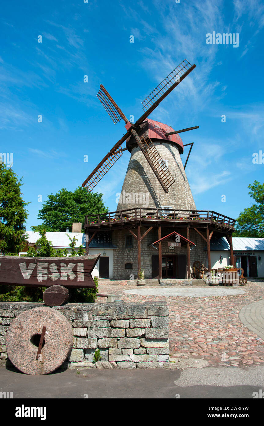 Windmühle, Kuressaare Stockfoto