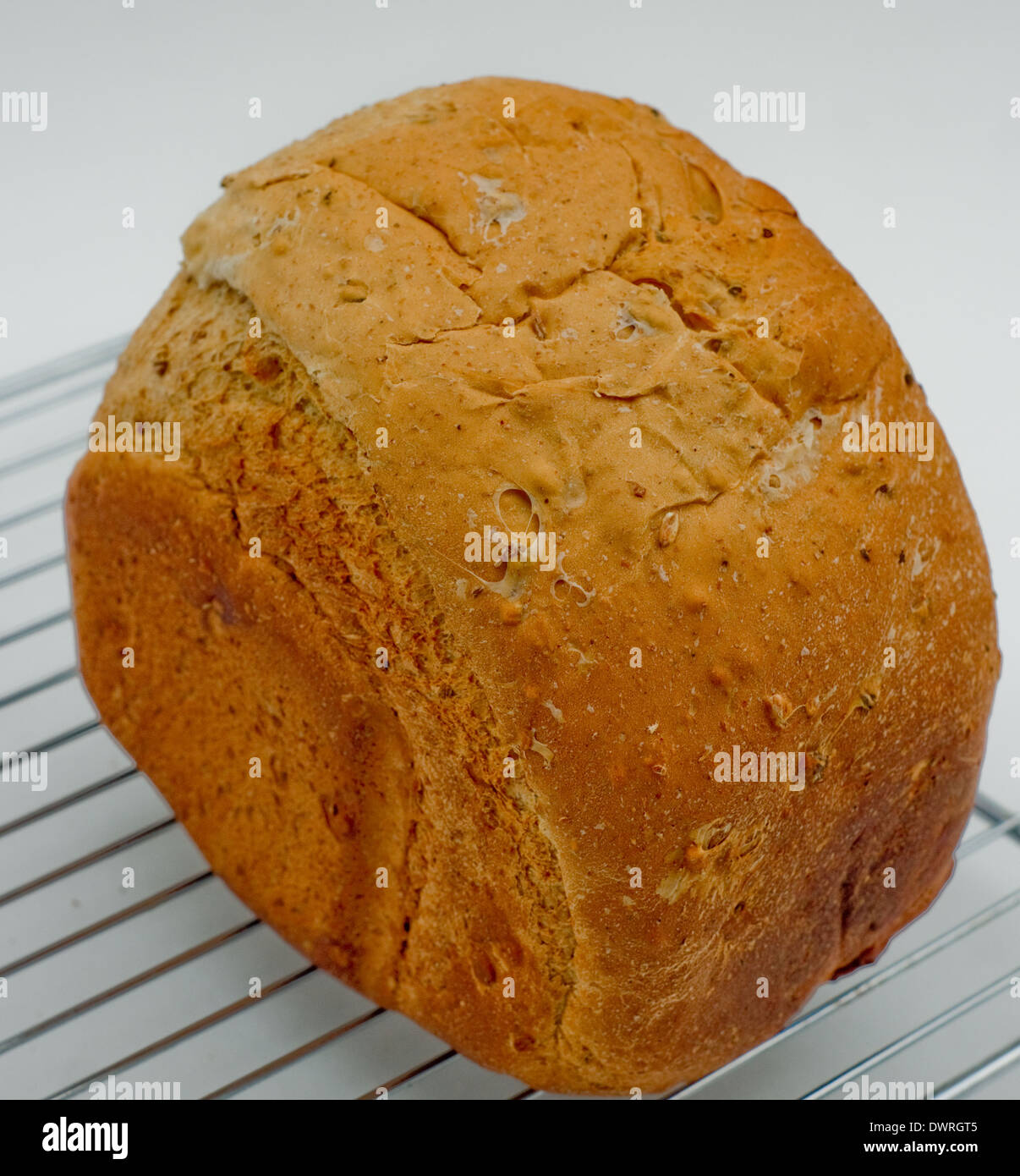 hausgemachte Getreidespeicher Brotlaib Stockfoto