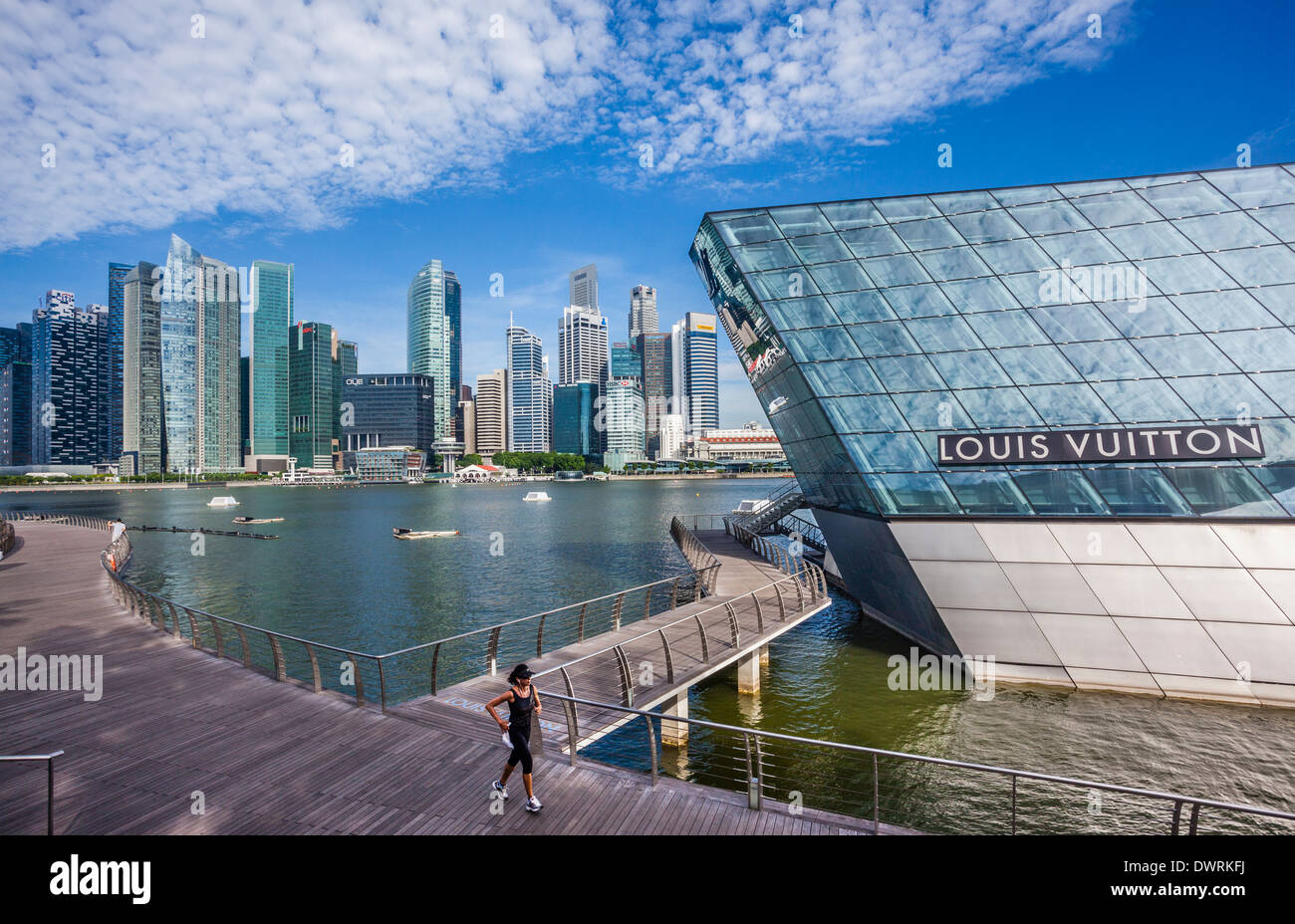 Singapur, Marina Bay, Luis Vuitton im Crystal Pavillon Nord, Marina Bay Sands Stockfoto
