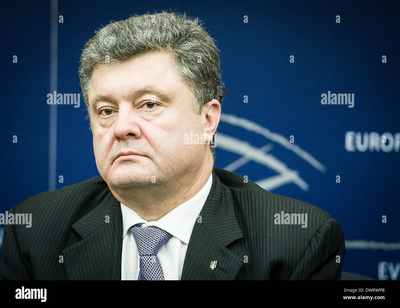 Petro Oleksiyovych Poroschenko Mitglied das Parlament der Ukraine und einer der Führer der ukrainischen Opposition hält Pressekonferenz über die Situation in der Ukraine am Sitz der Europäischen Parlament in Straßburg, Frankreich am 12.03.2014 Stockfoto