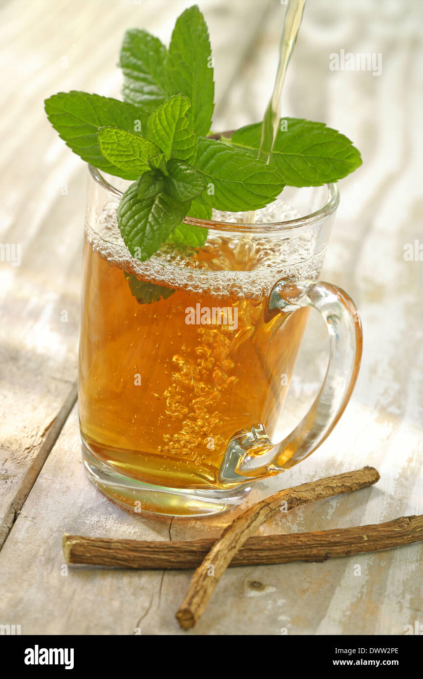 Infusion Minze Stockfoto