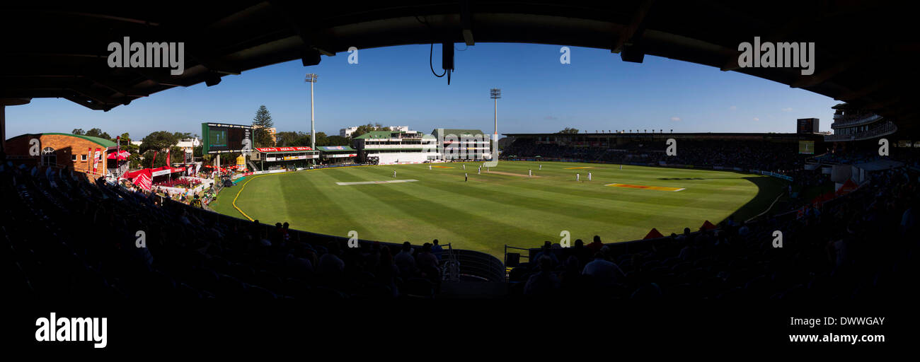 Eine allgemeine Panoramablick von St. Georges Park Cricket ground in Port Elizabeth während der 2. Test zwischen Südafrika und Stockfoto