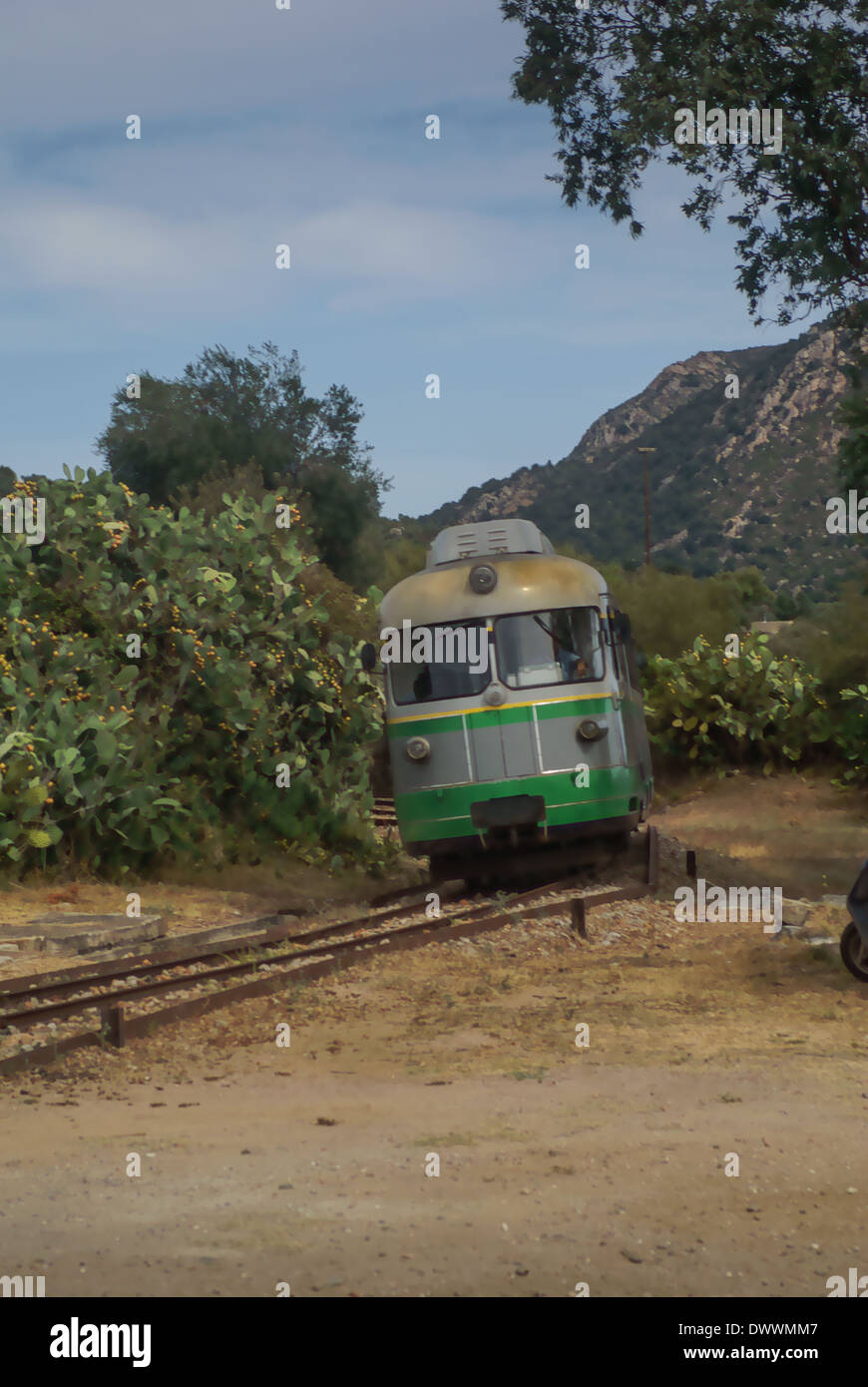 "Treno Verde" Touristenzug Sardinien. Italien Stockfoto