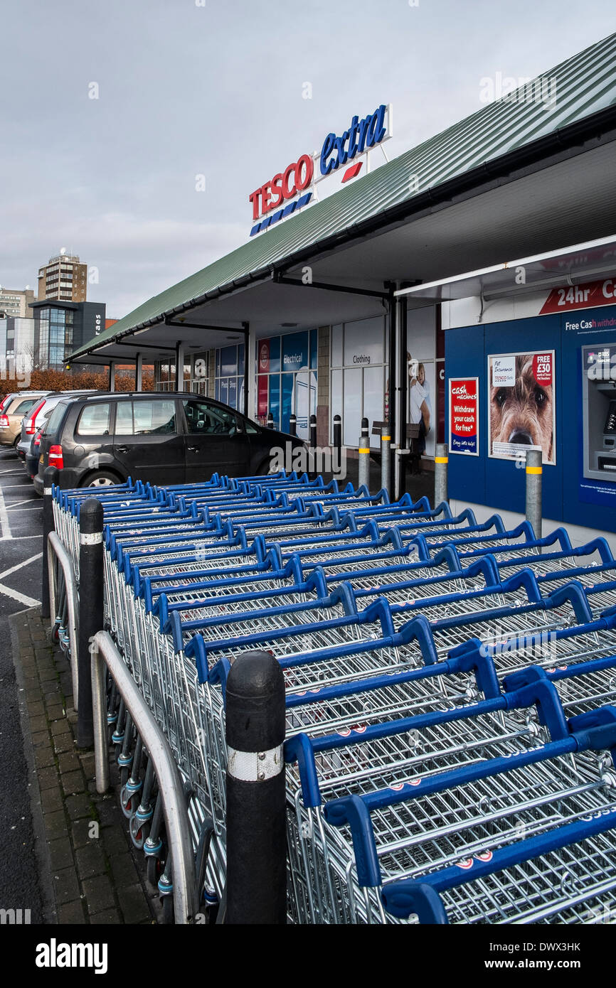 Tesco extra Supermarkt Shop melden Sie uk Stockfoto