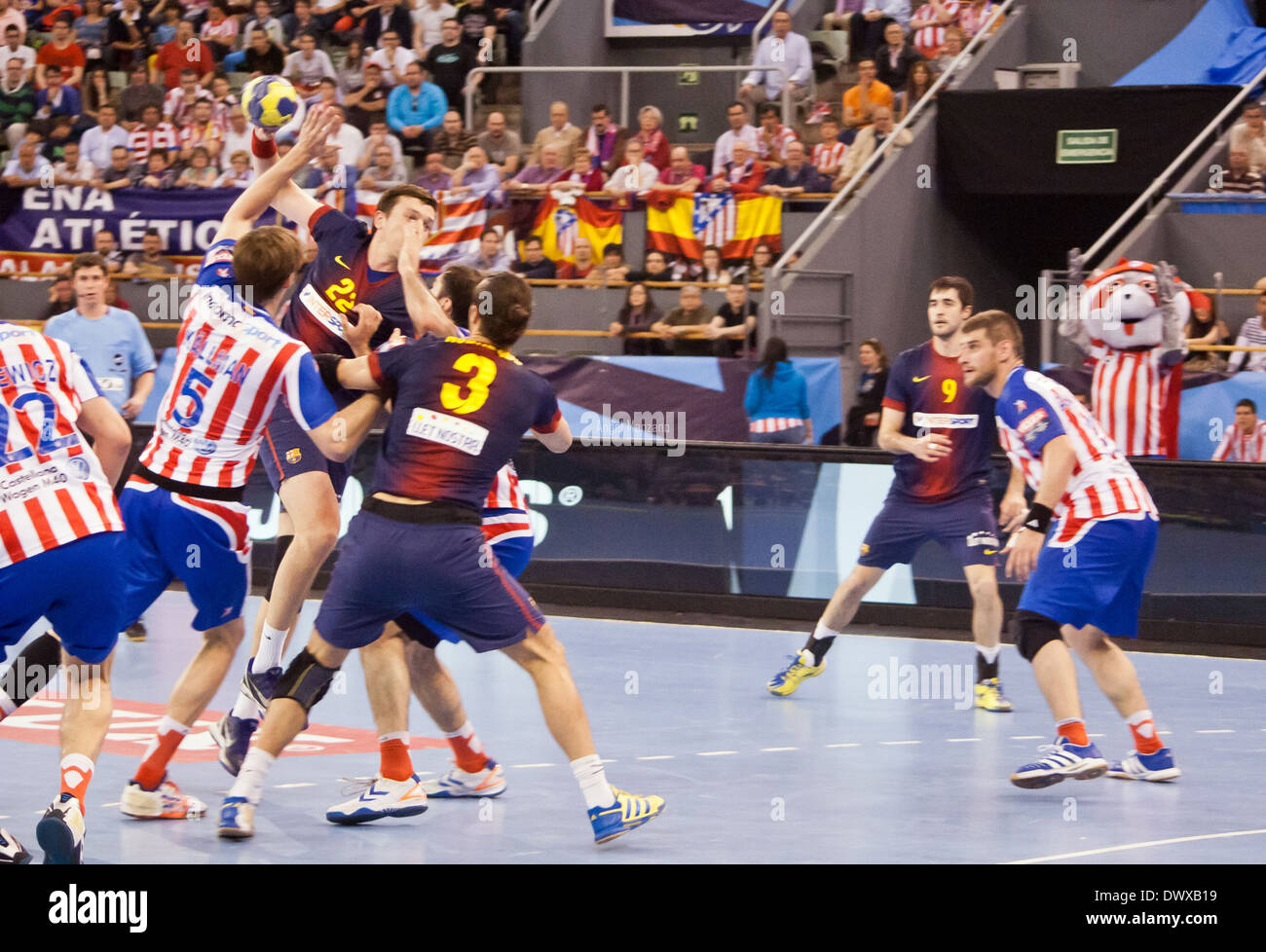 1/4 final EHF cup Atletico Madrid Handball - FC Barcelona, Palacio Vista Alegre, Madrid Stockfoto