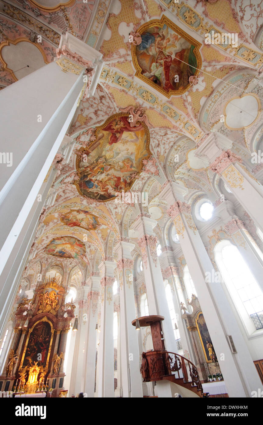 Deutschland, Bayern, München, Heilig-Geist-Kirche, Kirche des Heiligen Geistes, Innenansicht Stockfoto