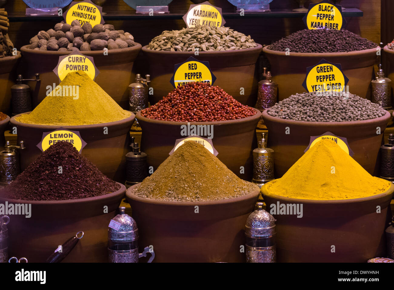 Im ägyptischen Basar der Würze des Istambul würzen Stockfoto