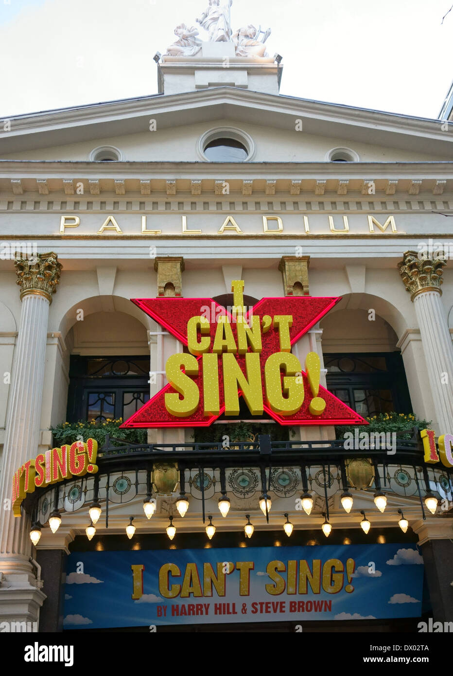 "Ich kann nicht singen!" Musical in London Palladium, London Stockfoto