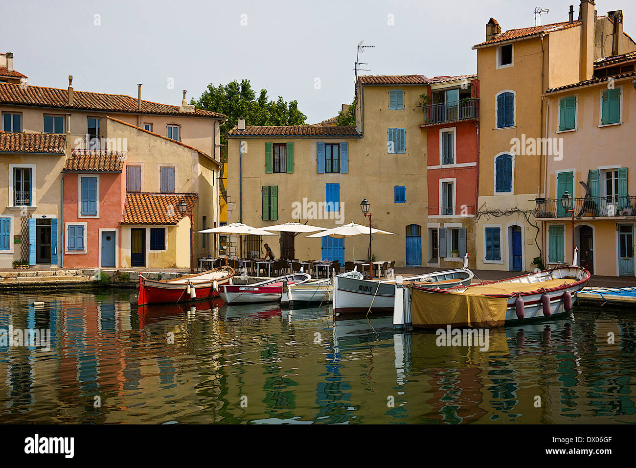 Yachten ankern im Hafen in Martigues, Frankreich Stockfoto