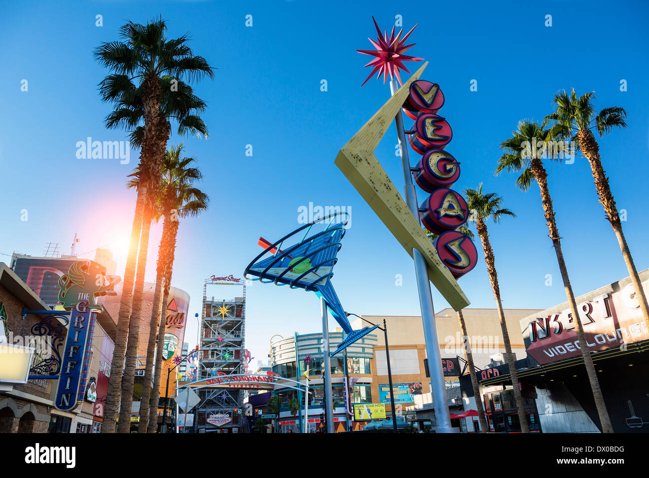 Las Vegas, die berühmte Fremont Street bei Sonnenuntergang Stockfoto