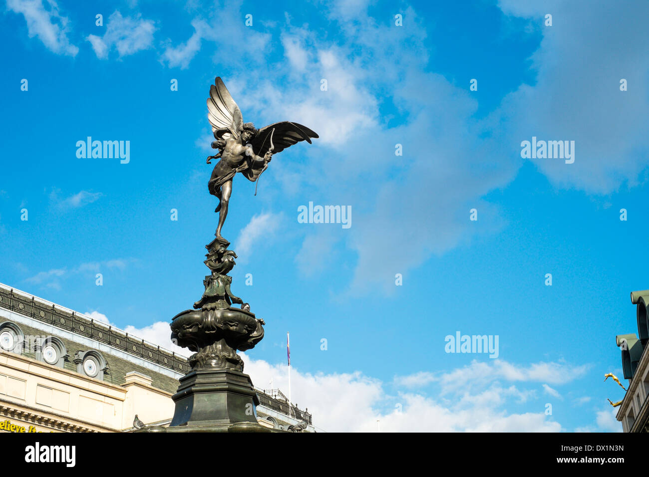 LONDON, UK - 14 März: Alfred Gilbert Statue des Eros am Piccadilly Circus. 1. März 2014 in London. Stockfoto
