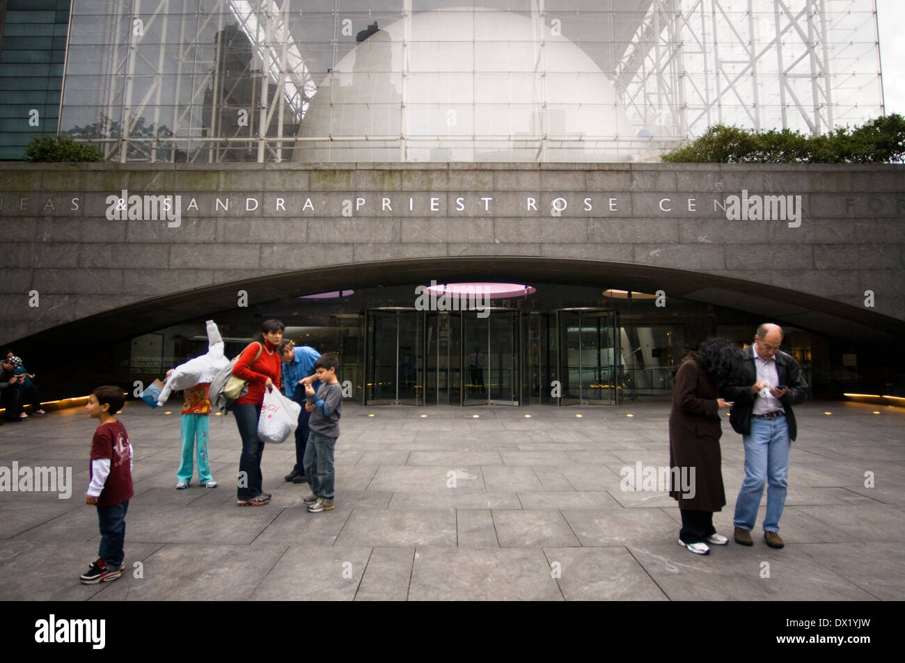 Rose Center for Earth & Raum. Central Park West und 79th Street. Telefon 212-769-5100. (Mo-Fr 10:00-17:45) Stockfoto