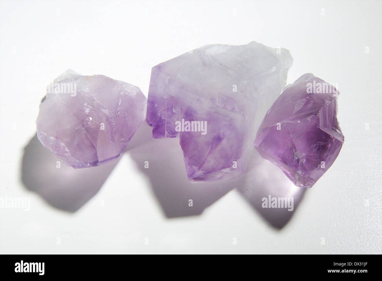 Stücke von lila farbigen amethyst Stockfoto