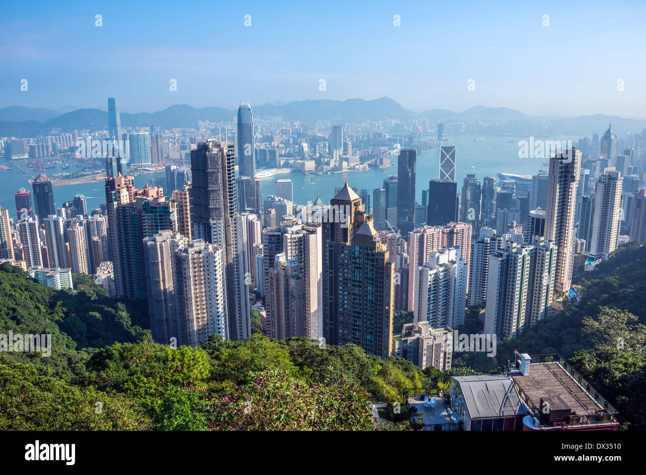 Hong Kong vom Gipfel mit den Victoria Hafen und Kowloon Stockfoto