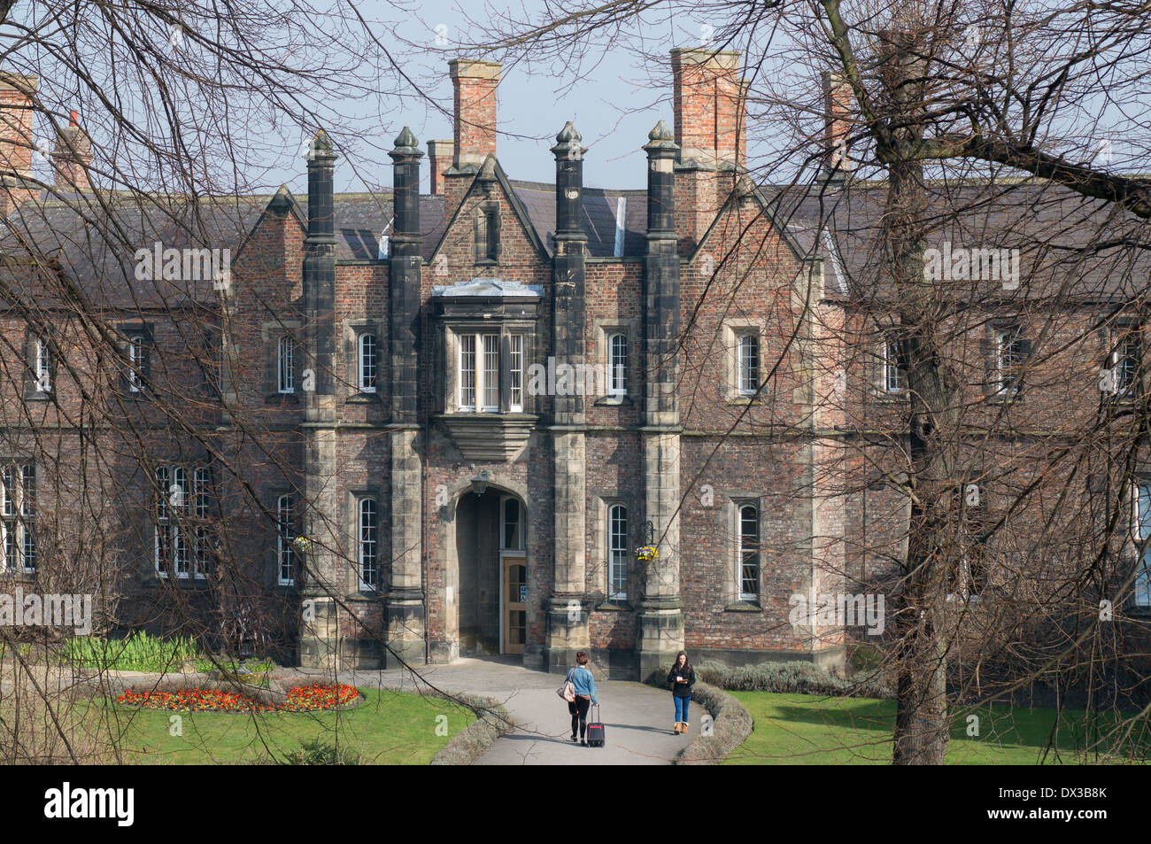 York St John University Eingang zum Gebäude, York, England, Großbritannien Stockfoto