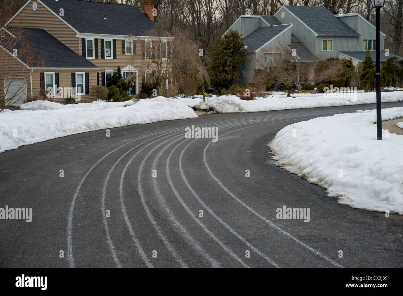 Salzsole unterwegs In der Vorbereitung für Winter Schnee Sturm nähert sich Stockfoto